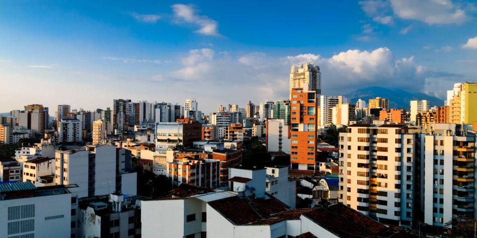 bucaramanga enviar paquete desde Bucaramanga a España